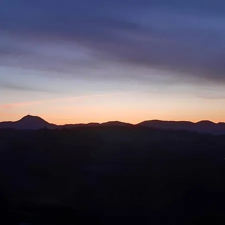 Holiday home Nouveau Le Chant Des Arbres *