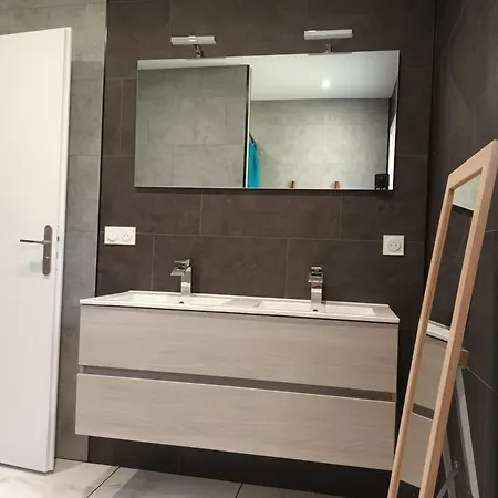 Holiday home Nouveau Le Chant Des Arbres *